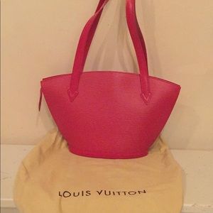 This bag is new never used.